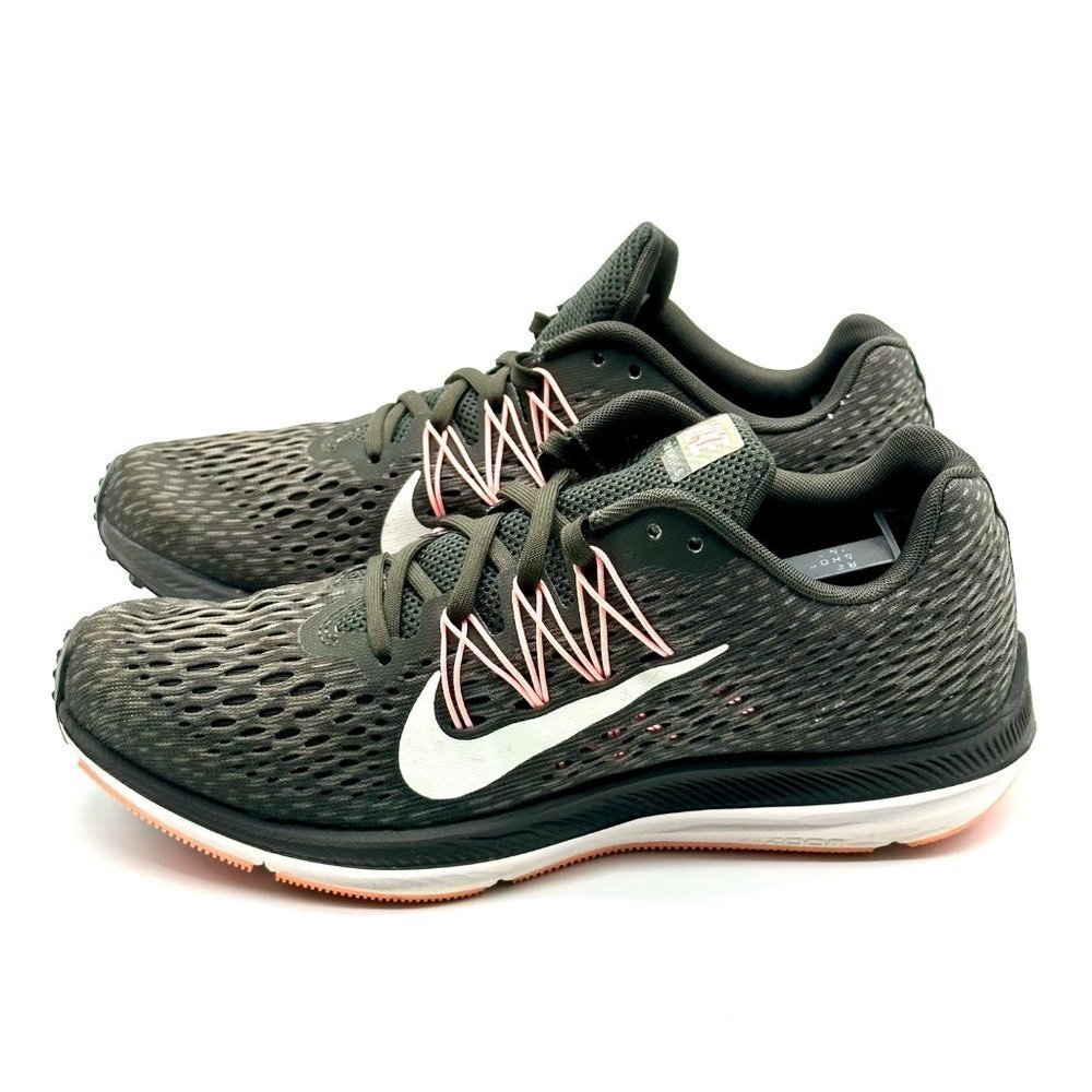 Nike Zoom Winflo 5 Women’s Light Green Sneakers Size 8